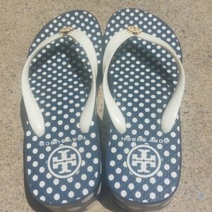 Tory Burch Navy/White polka dot platform flip flops Size 9